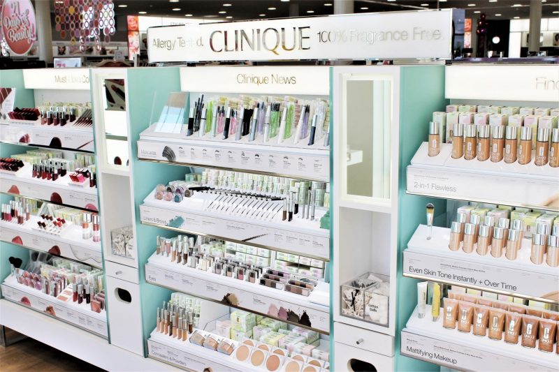 Ulta-Beauty-in-Yukon-Clinique-makeup-display-JK-Style-800x533.jpg